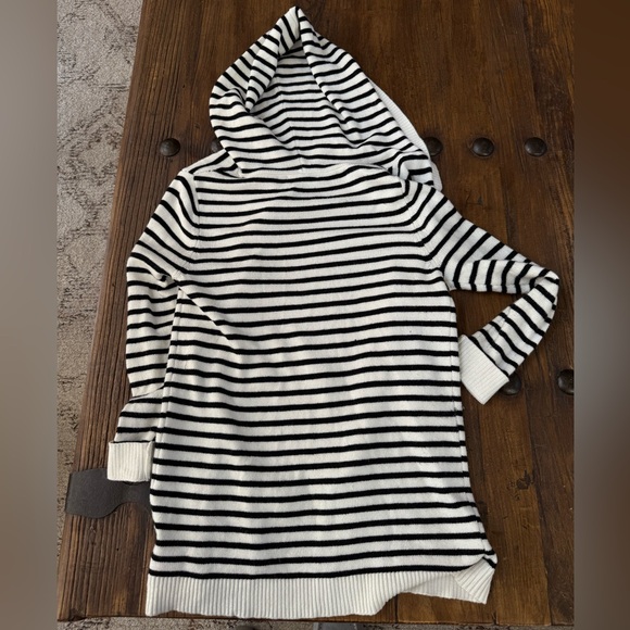 Honey Belle Black and White Cardigan Sweater Sz Small - Picture 3 of 7